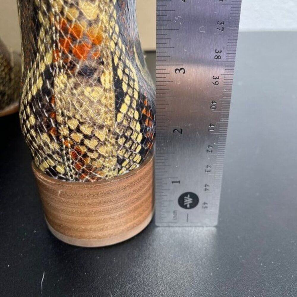 Madewell Womens Boots Size 6 Brown Cara Snakeskin Embossed Leather Chelsea - Picture 7 of 8